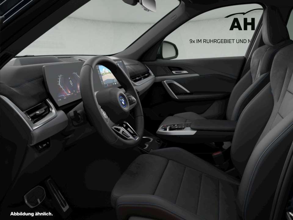 BMW iX1 - Imagem 3