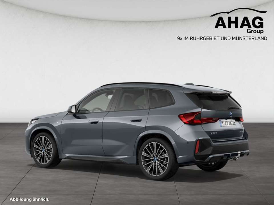 BMW iX1 - Imagem 6