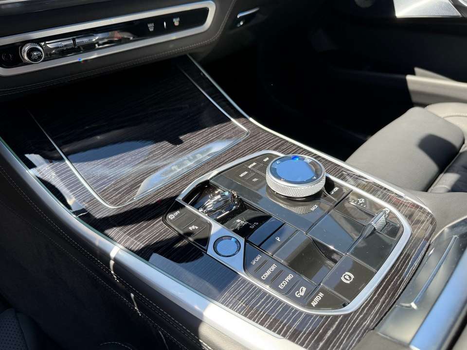 BMW X5 - Imagem 10
