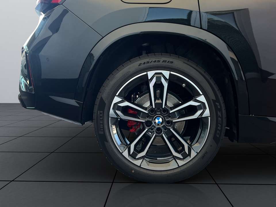BMW iX1 - Imagem 5