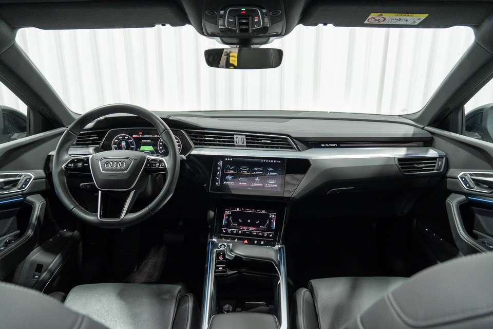 Audi Q8 e-tron - Imagem 12
