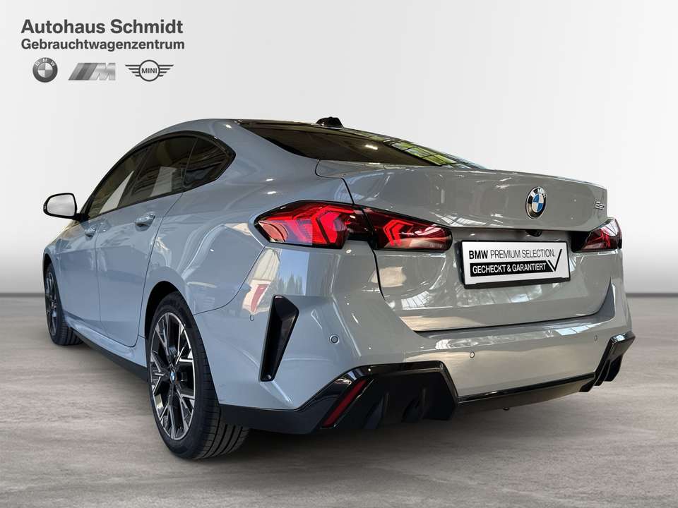 BMW 220 - Imagem 3