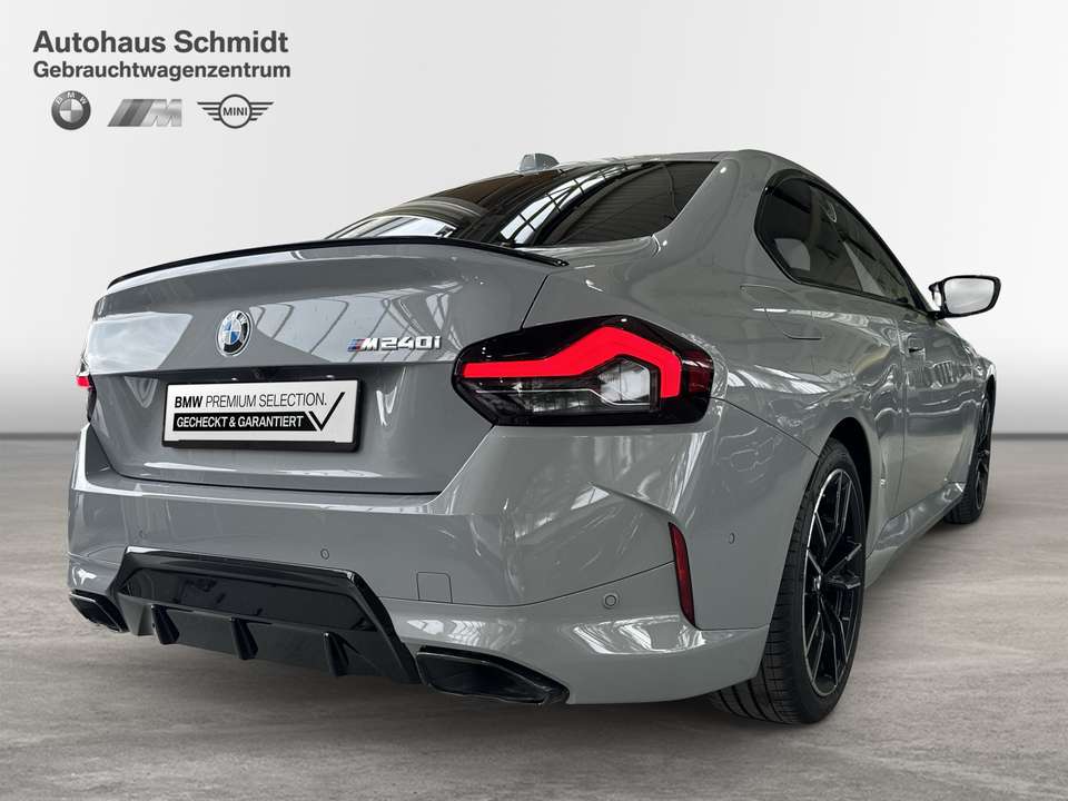 BMW 240 - Imagem 6