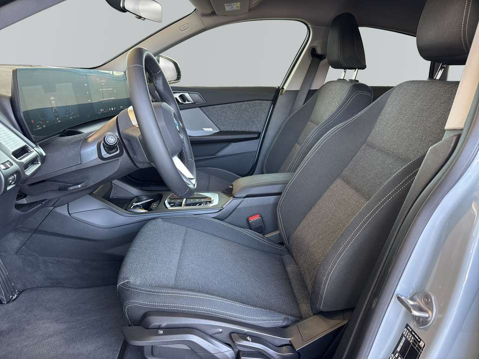 BMW 220 - Imagem 8