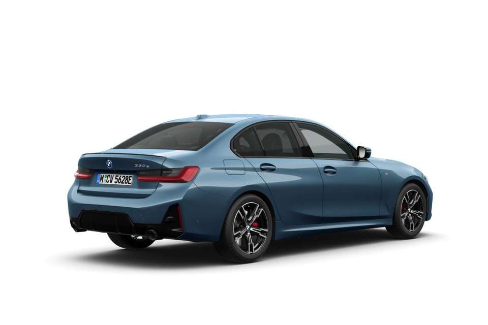 BMW 330 - Imagem 2