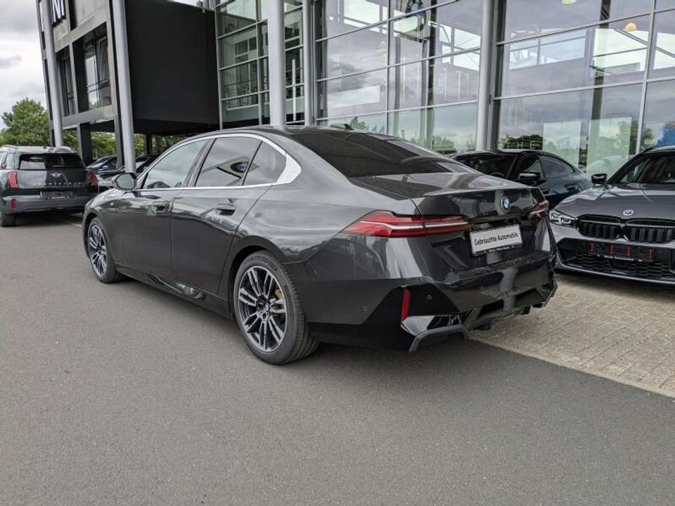 BMW 520 - Imagem 4