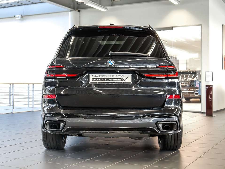 BMW X7 - Imagem 11