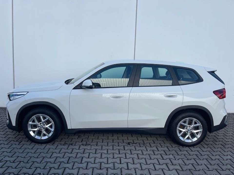 BMW iX1 - Imagem 4