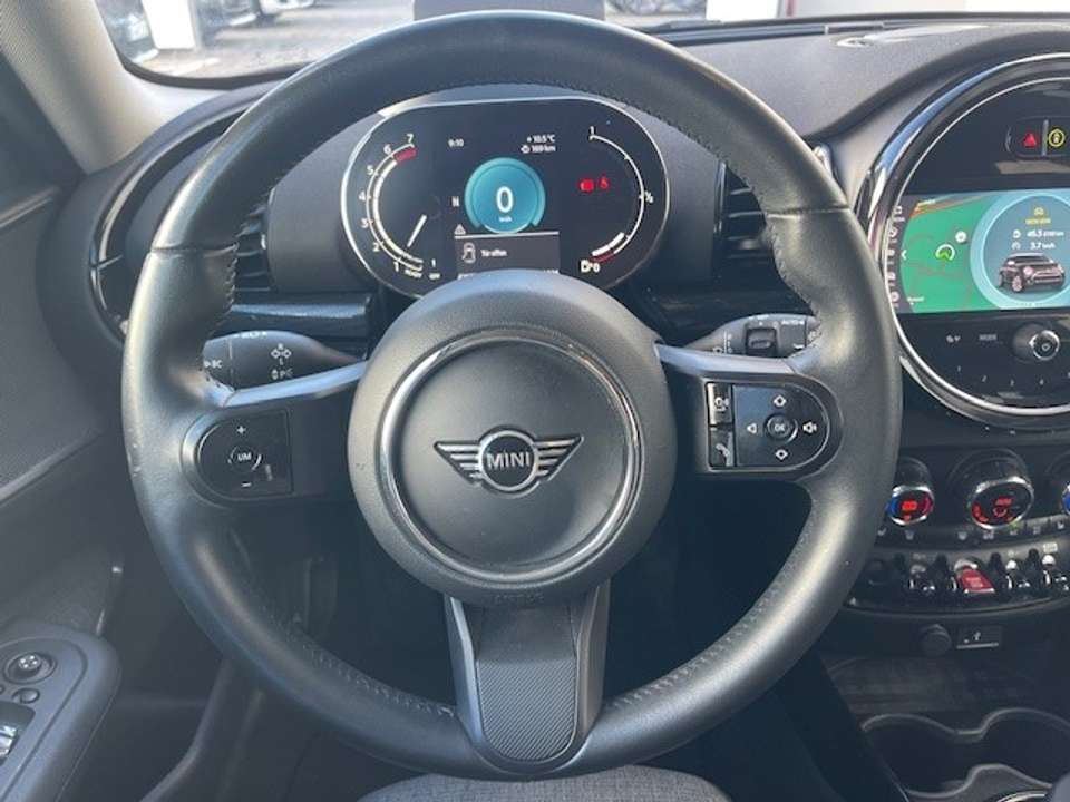 MINI One Clubman - Imagem 8