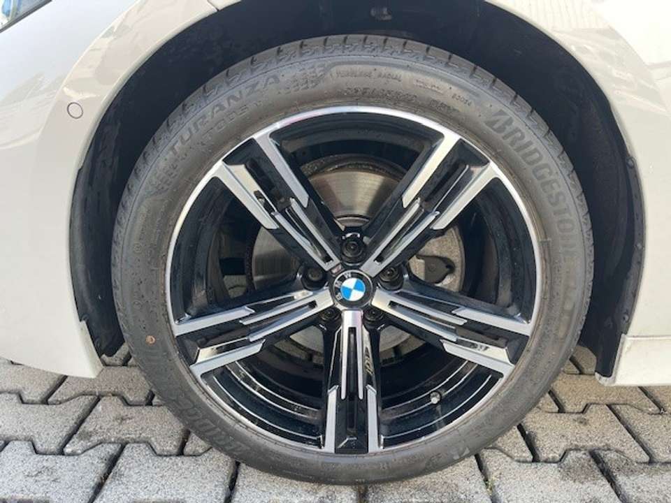 BMW 320 - Imagem 12