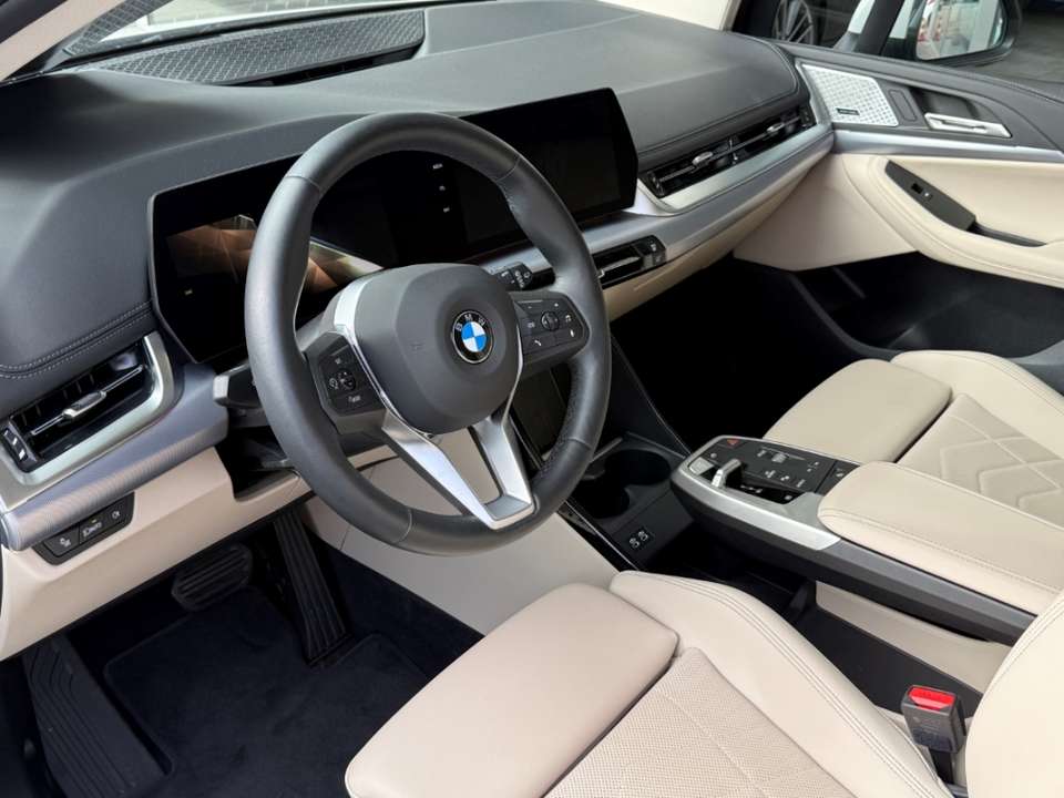 BMW 220 - Imagem 8
