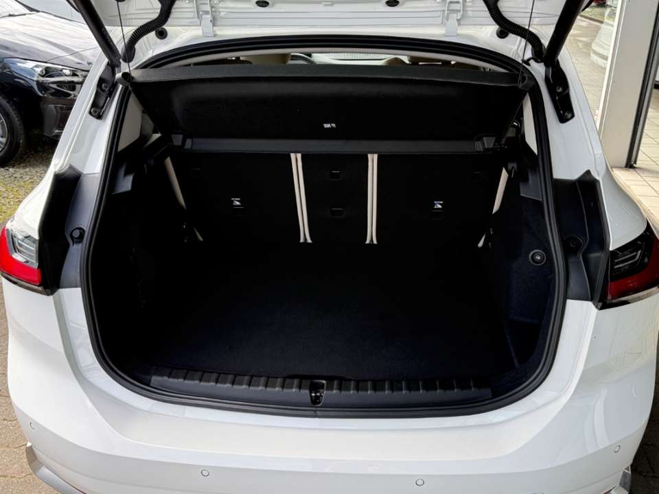BMW 220 - Imagem 13