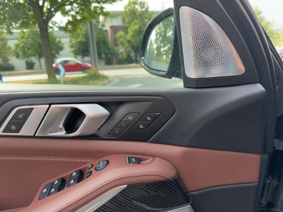 BMW X5 - Imagem 14