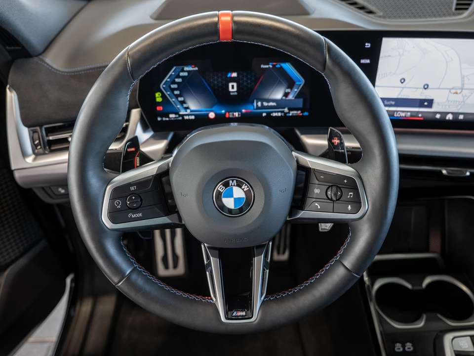 BMW X2 M - Imagem 13