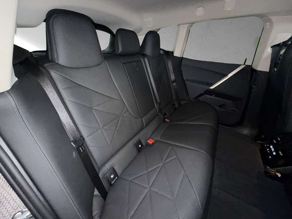 BMW iX - Imagem 13