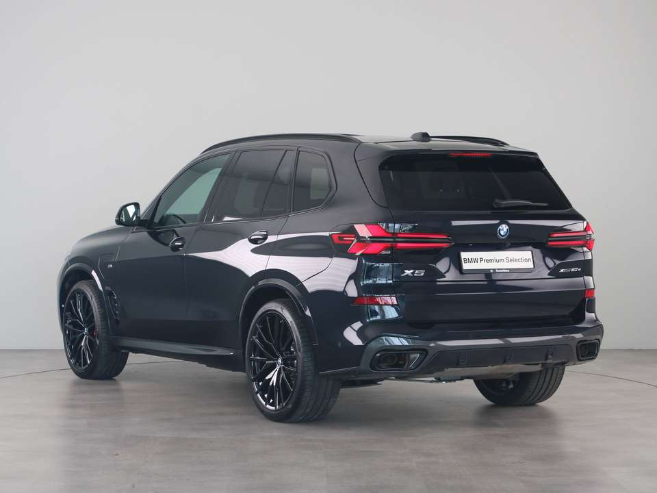 BMW X5 - Imagem 12