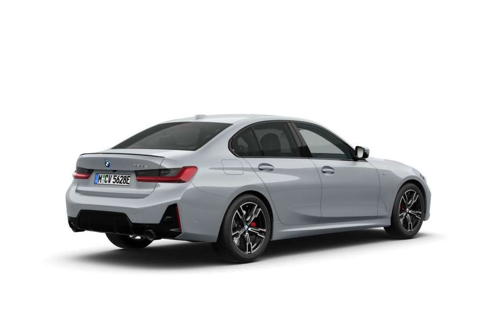 BMW 330 - Imagem 2
