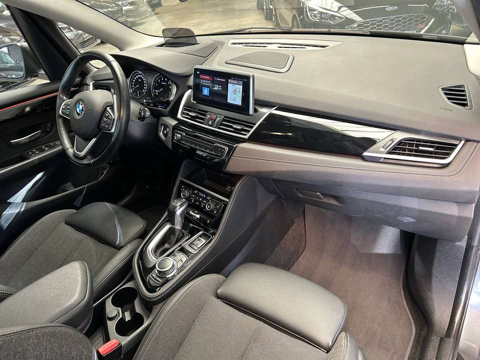 BMW 225 - Imagem 10