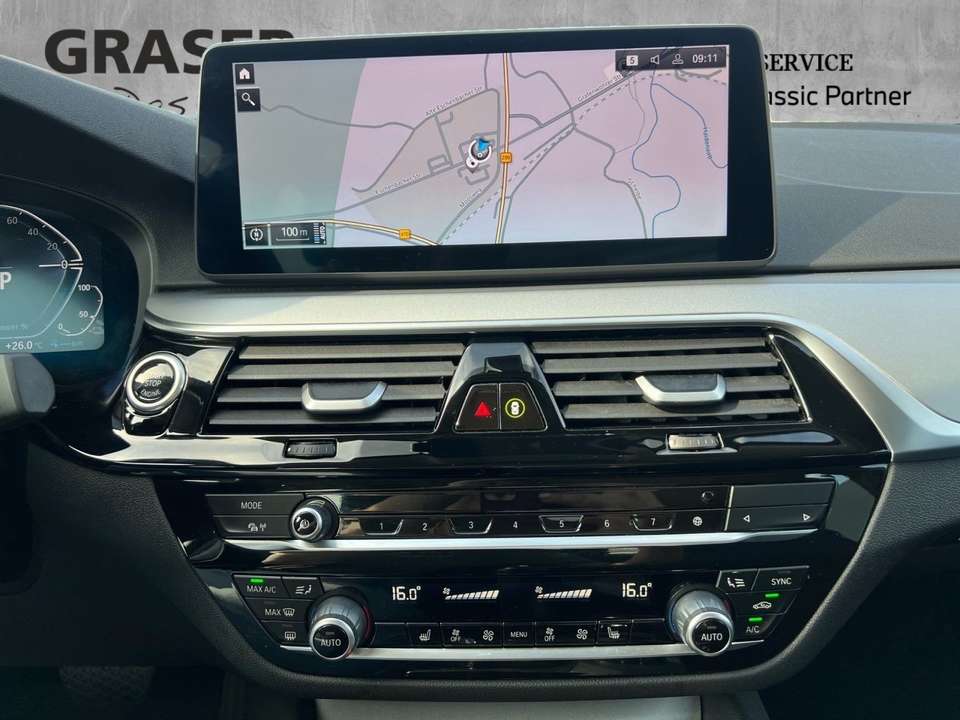 Car picture 11