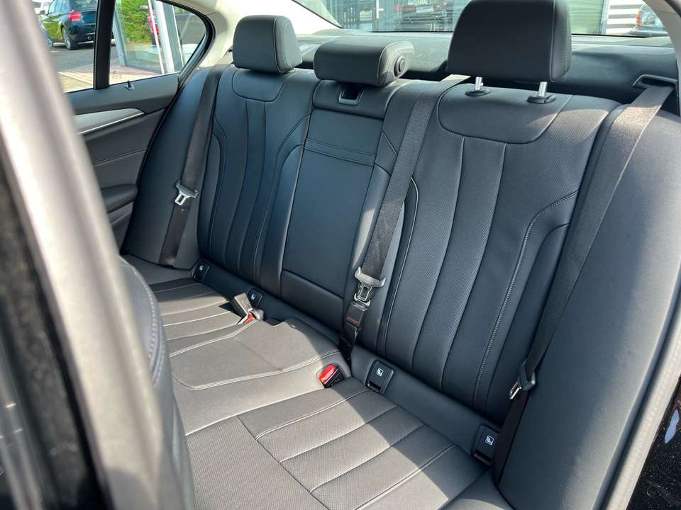 Car picture 15