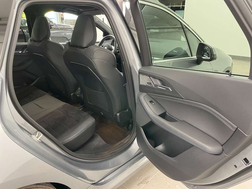 Car picture 15