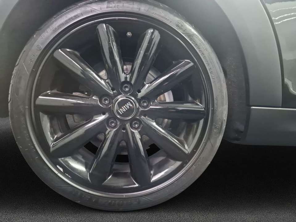 Car picture 9