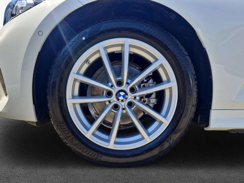 Car picture 9