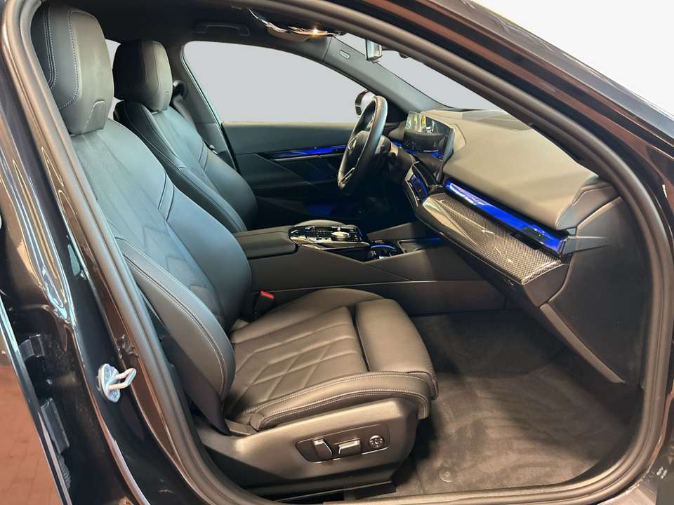 BMW 520 - Imagem 13