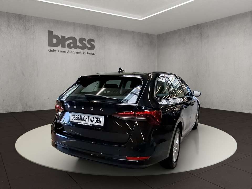 Skoda Octavia - Imagem 5