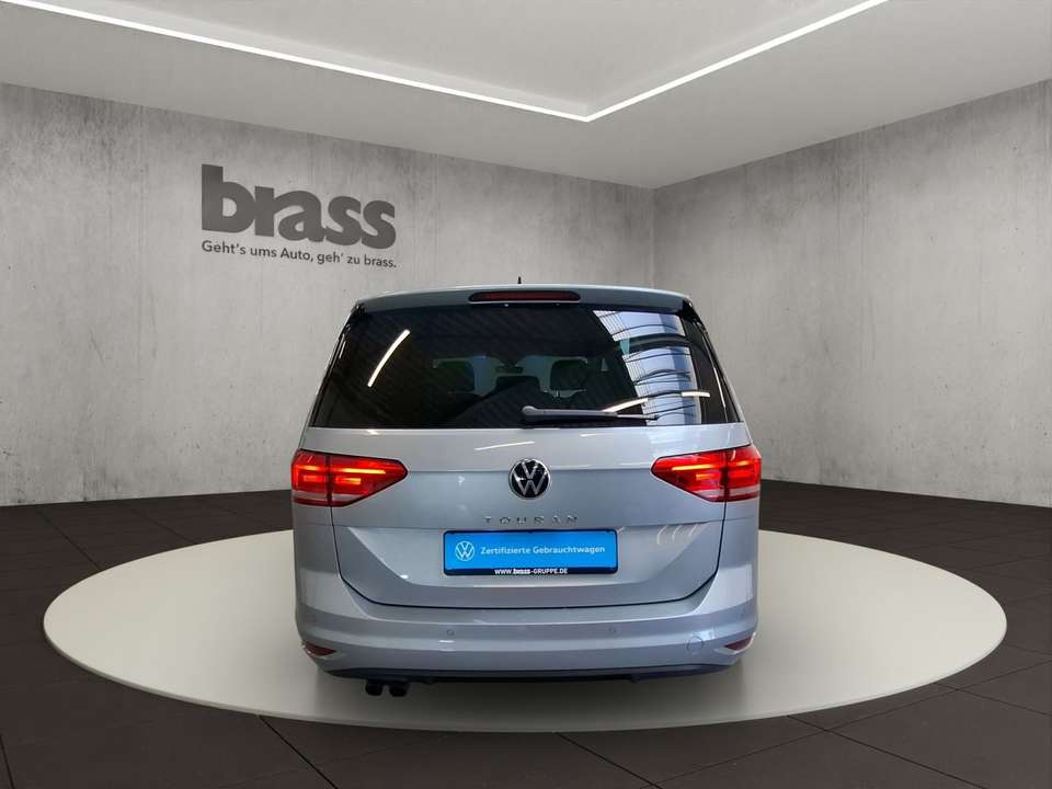 Volkswagen Touran - Imagem 5