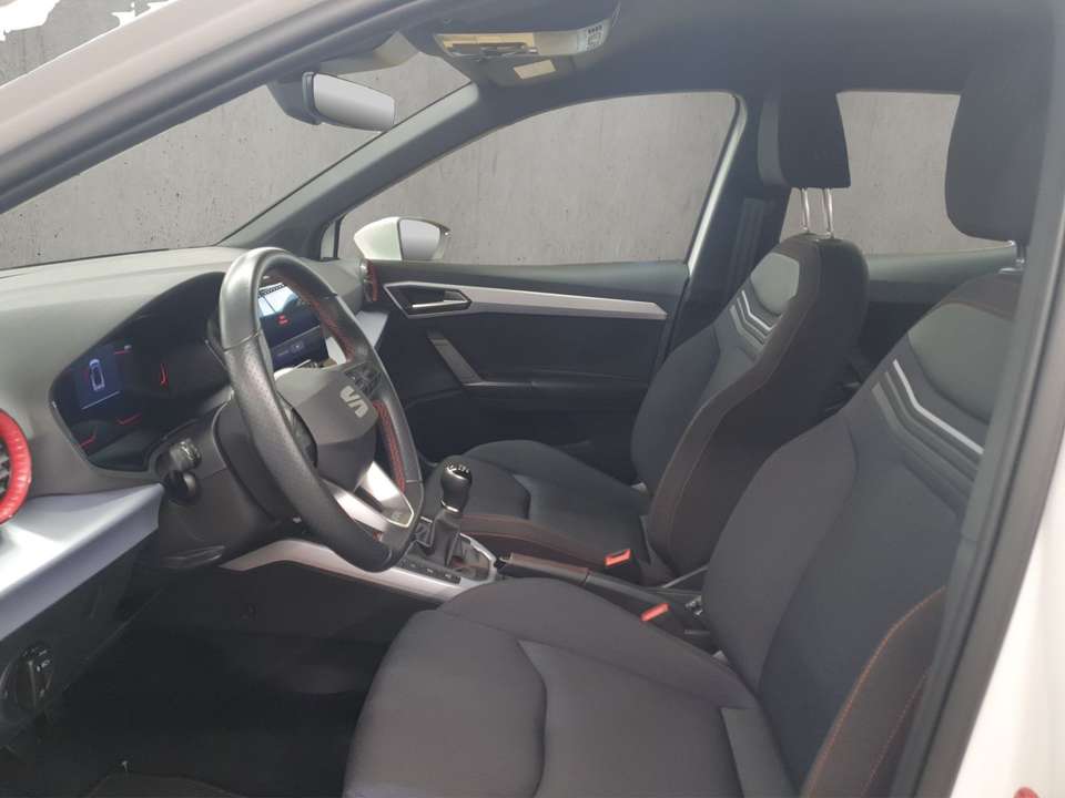 SEAT Arona - Imagem 9