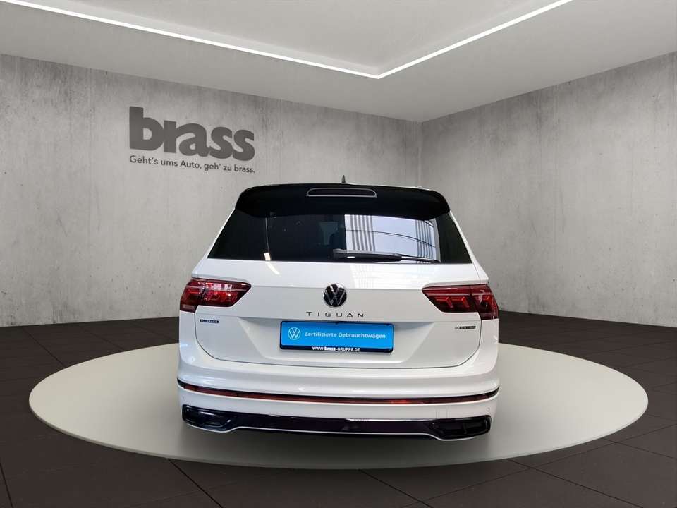 Volkswagen Tiguan Allspace - Imagem 5