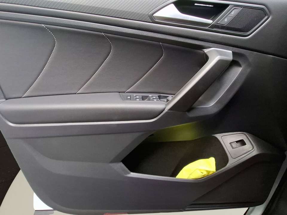 Volkswagen Tiguan Allspace - Imagem 14