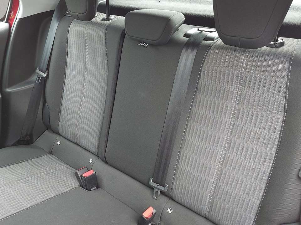 Opel Corsa - Imagem 13