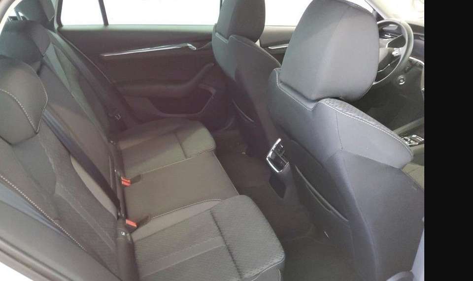 Skoda Octavia - Imagem 6