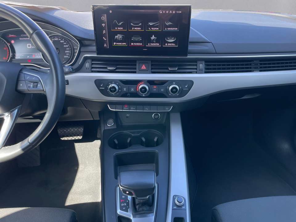 Audi A4 - Imagem 11