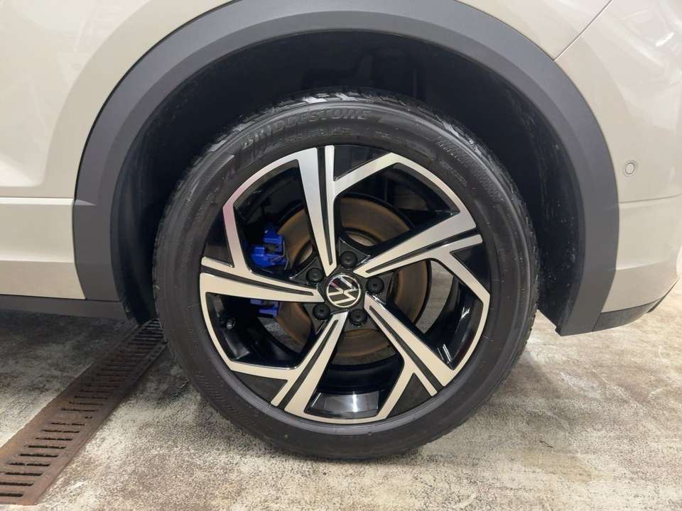Volkswagen T-Roc - Imagem 12