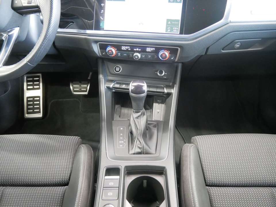 Audi Q3 - Imagem 12