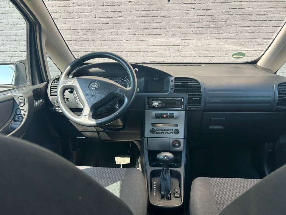 Opel Zafira - Imagem 6