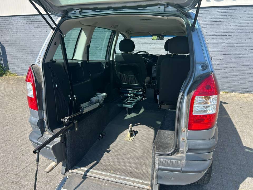 Opel Zafira - Imagem 9