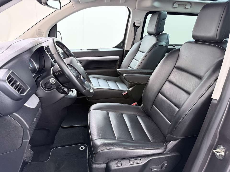 Opel Vivaro-e - Imagem 12