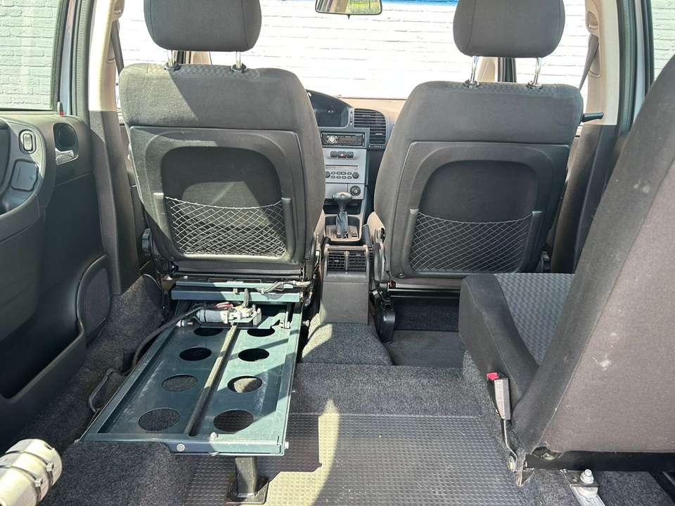 Opel Zafira - Imagem 11