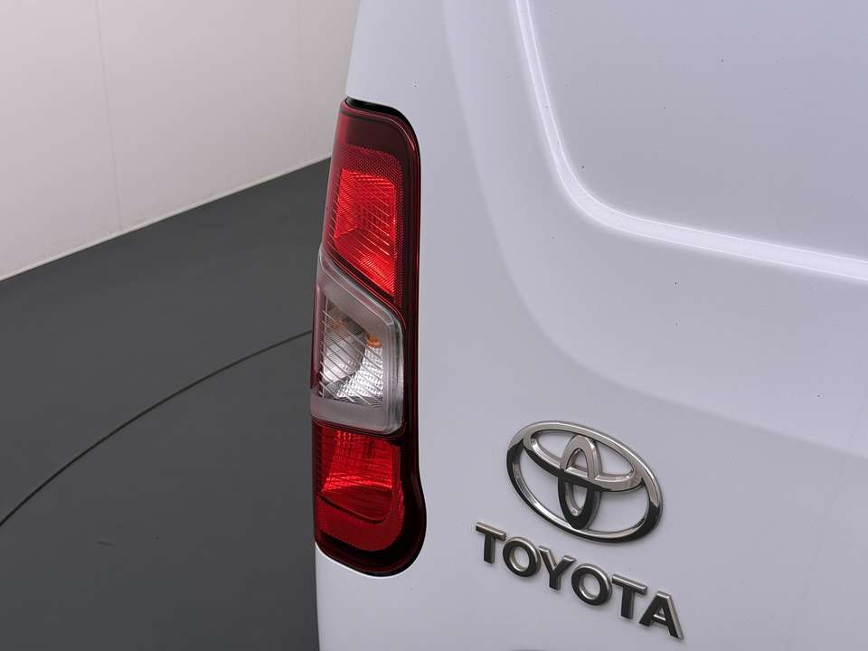 Toyota Proace City - Imagem 18