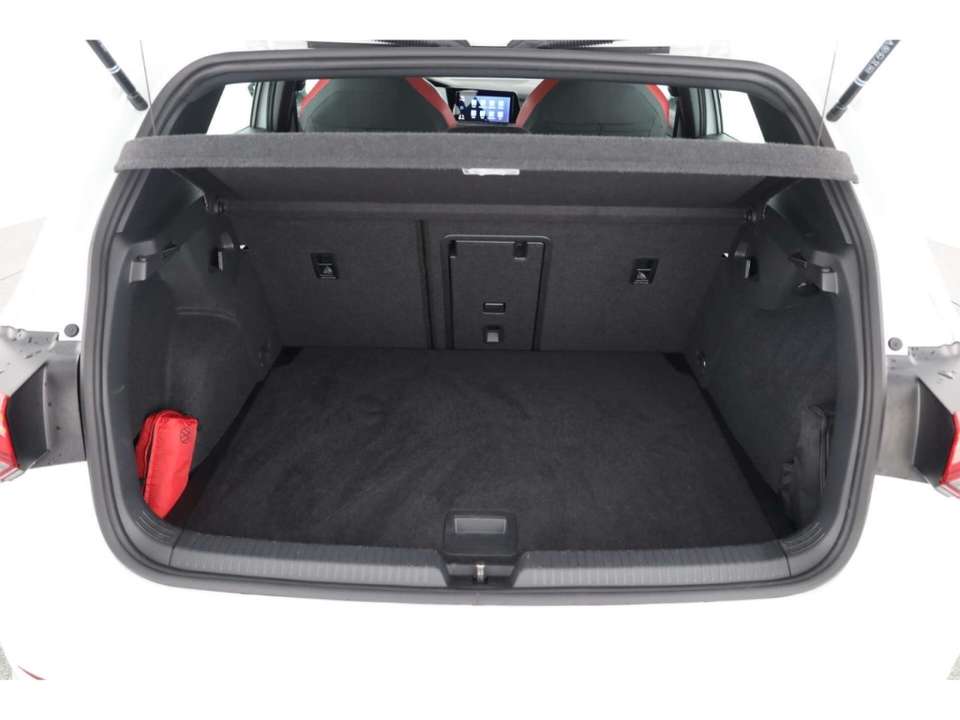 Volkswagen Golf GTI - Imagem 13