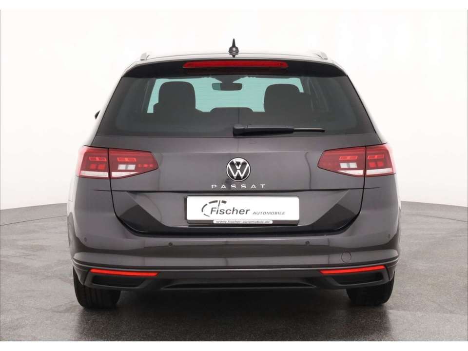 Volkswagen Passat Variant - Imagem 6