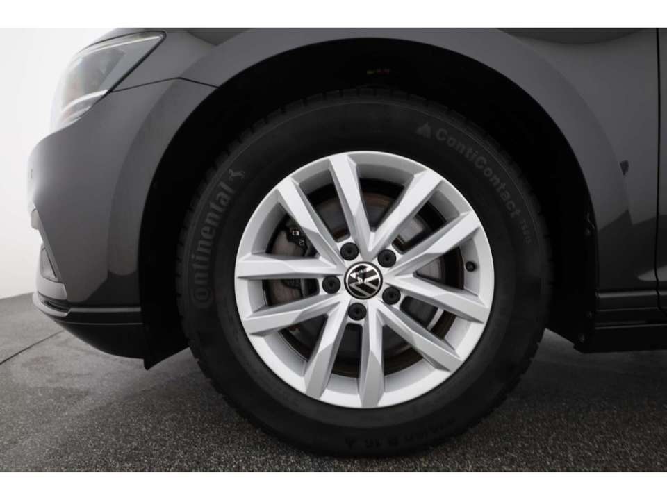 Volkswagen Passat Variant - Imagem 8