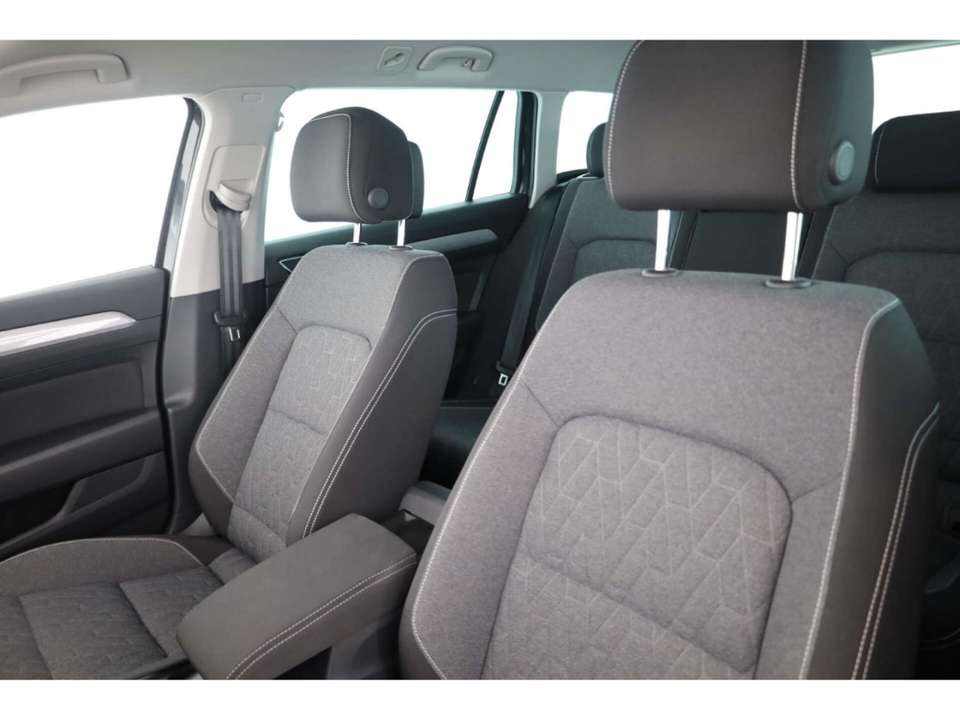 Volkswagen Passat Variant - Imagem 11