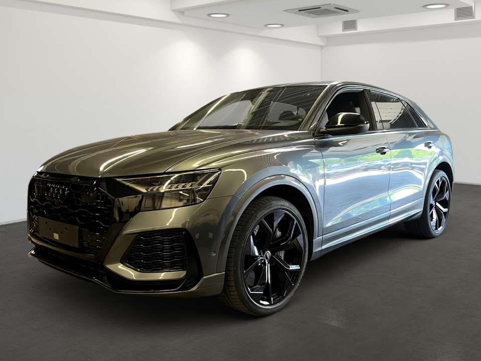 Audi RS Q8 - Imagem 2