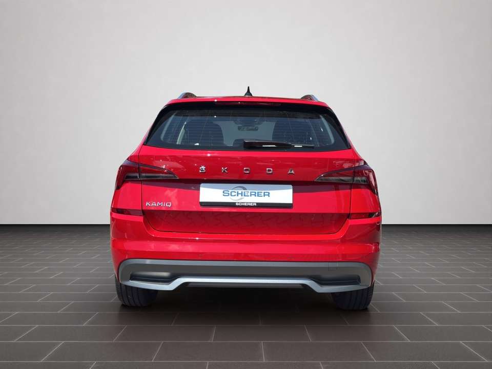 Skoda Kamiq - Imagem 6