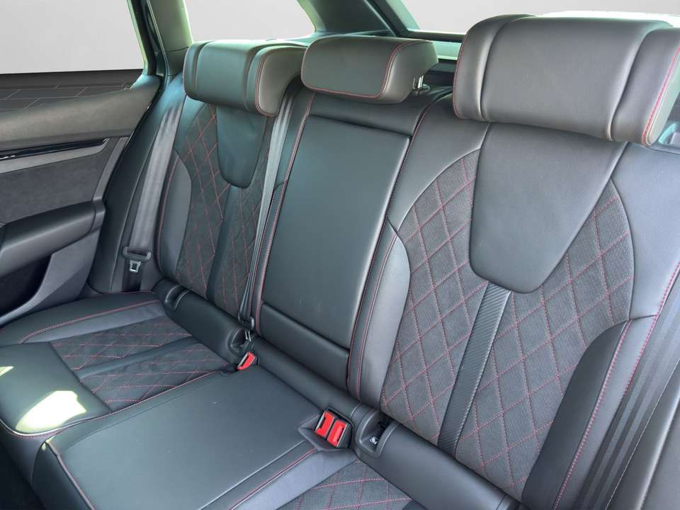 Skoda Octavia - Imagem 14